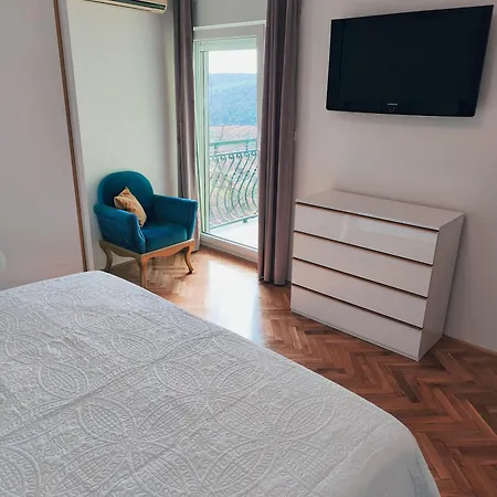 Apartment Stela With Heated Private Pool And Whirlpool Gornje Sitno